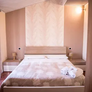 Lonatino Hotel